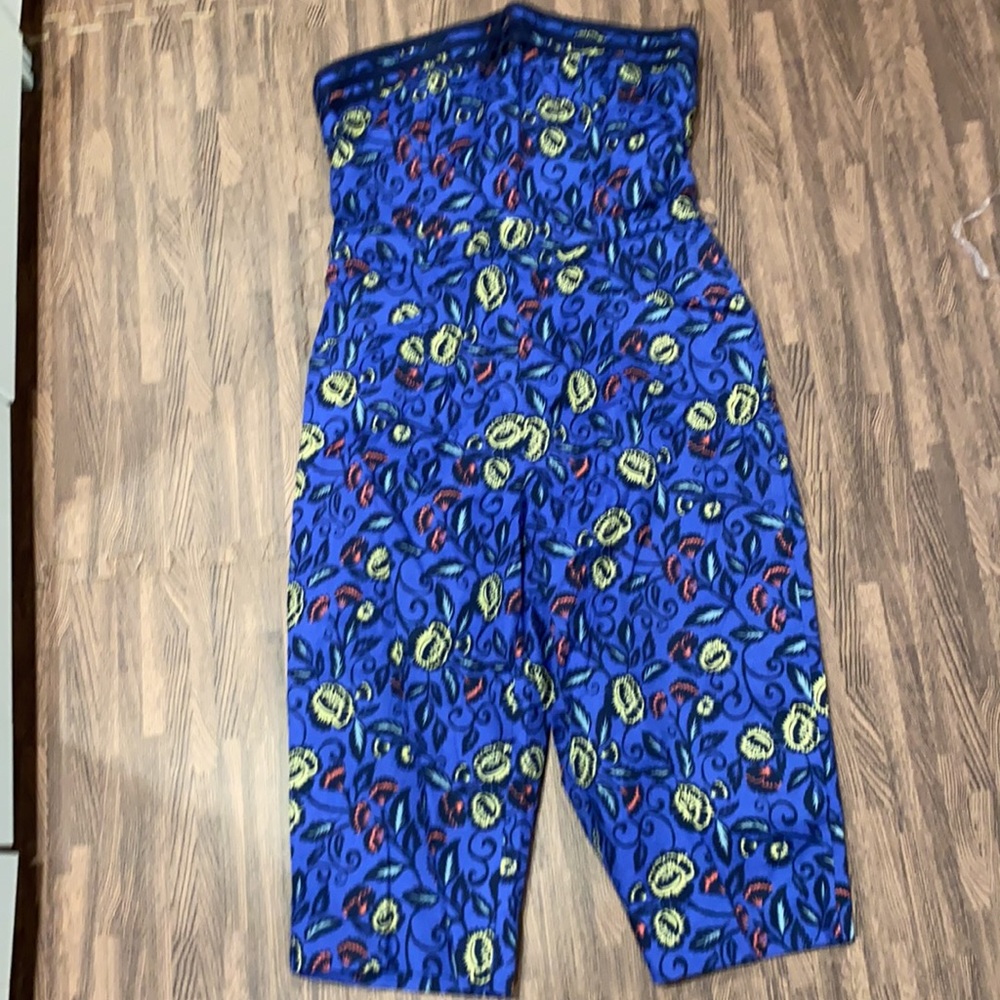 Anthropologie floral strapless jumpsuit. SZ 6